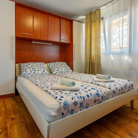 Apartment Eni เซลเซ ภายนอก รูปภาพ