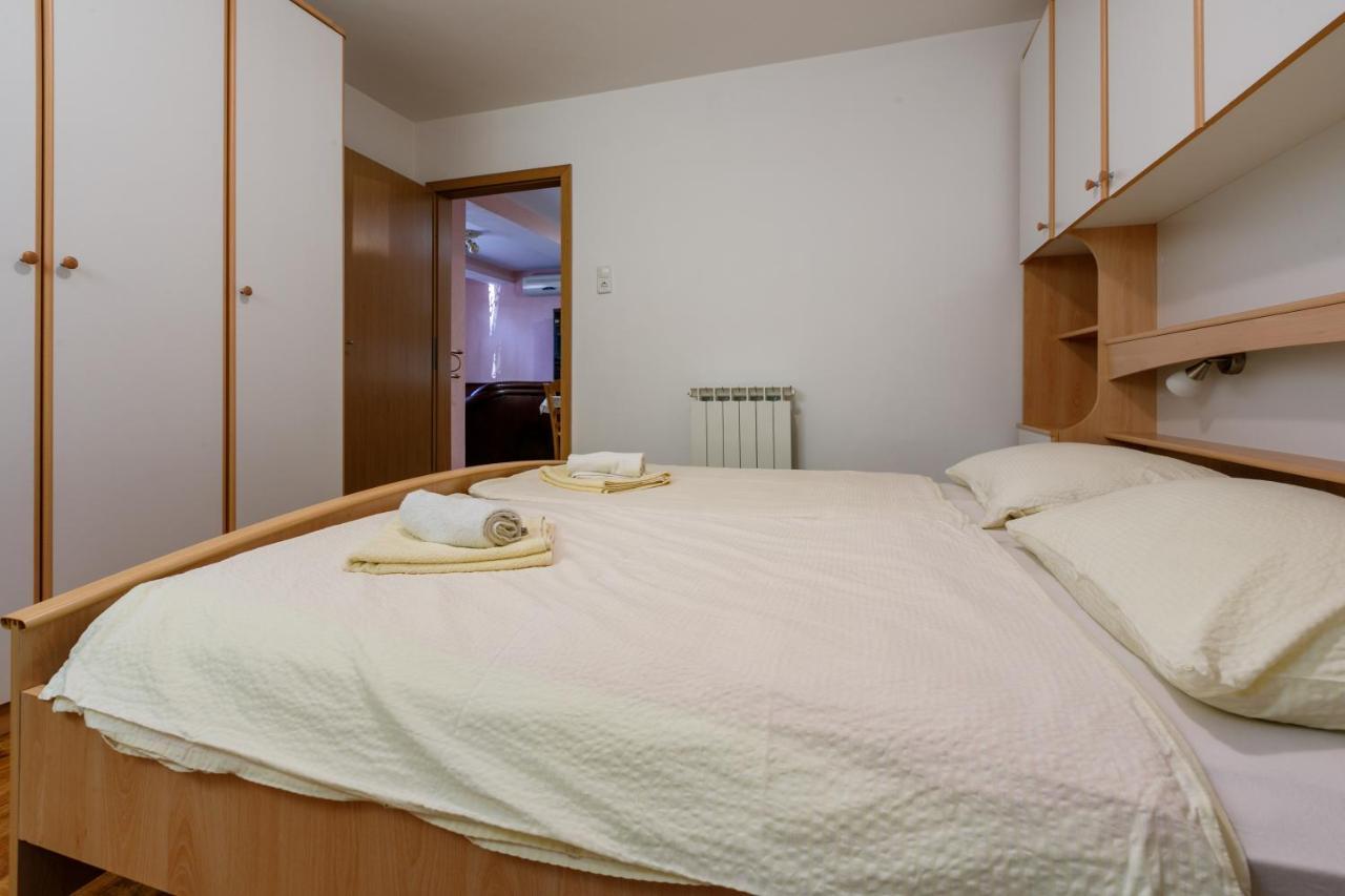 Apartment Eni เซลเซ ภายนอก รูปภาพ