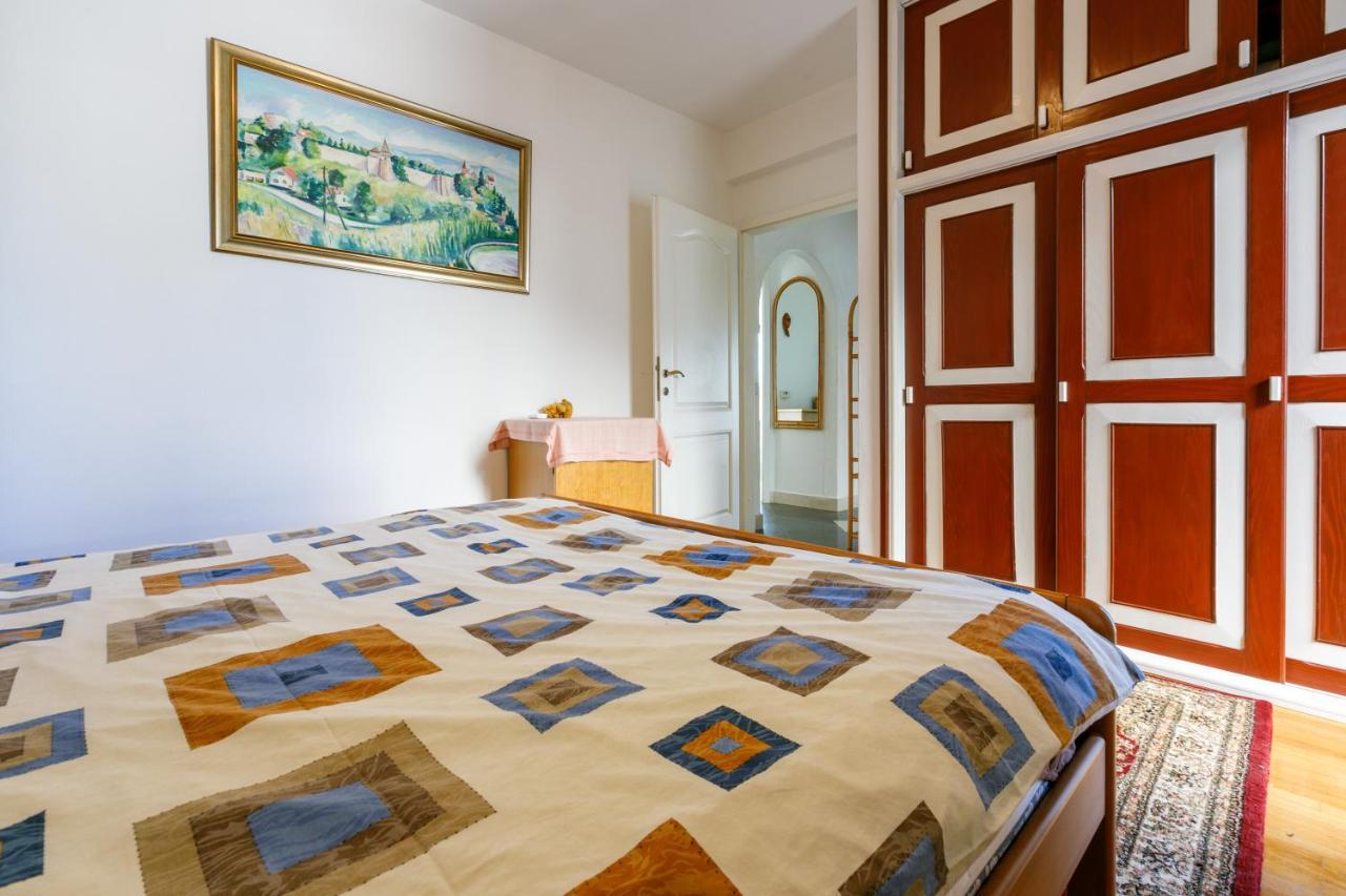 Apartment Eni เซลเซ ภายนอก รูปภาพ